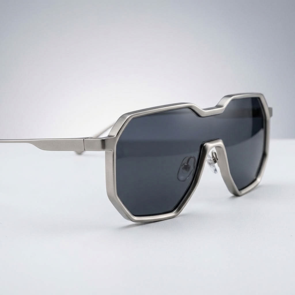 RIVOLI SILVER BLACK