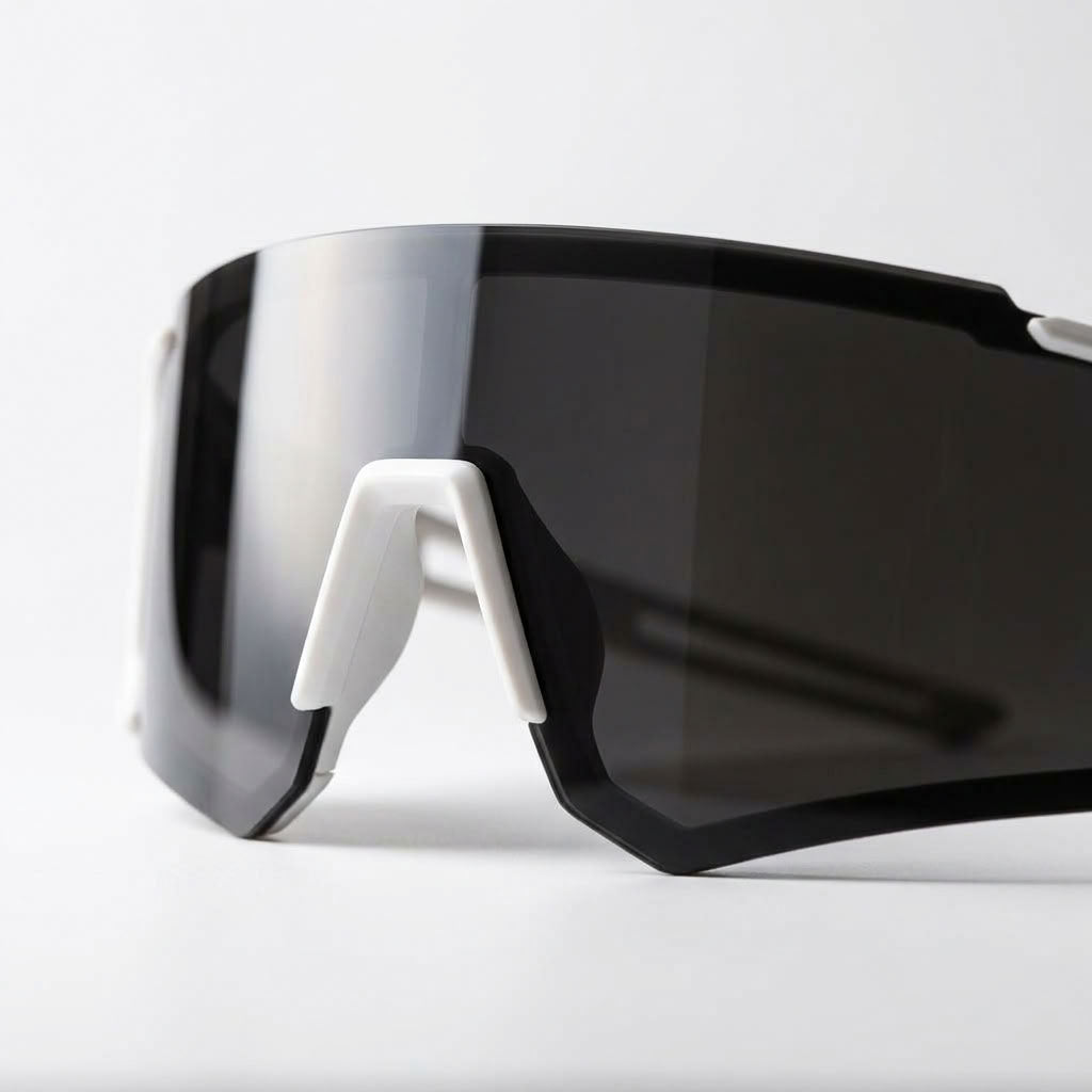 RUGGINE AeroStrike sports White  Black
