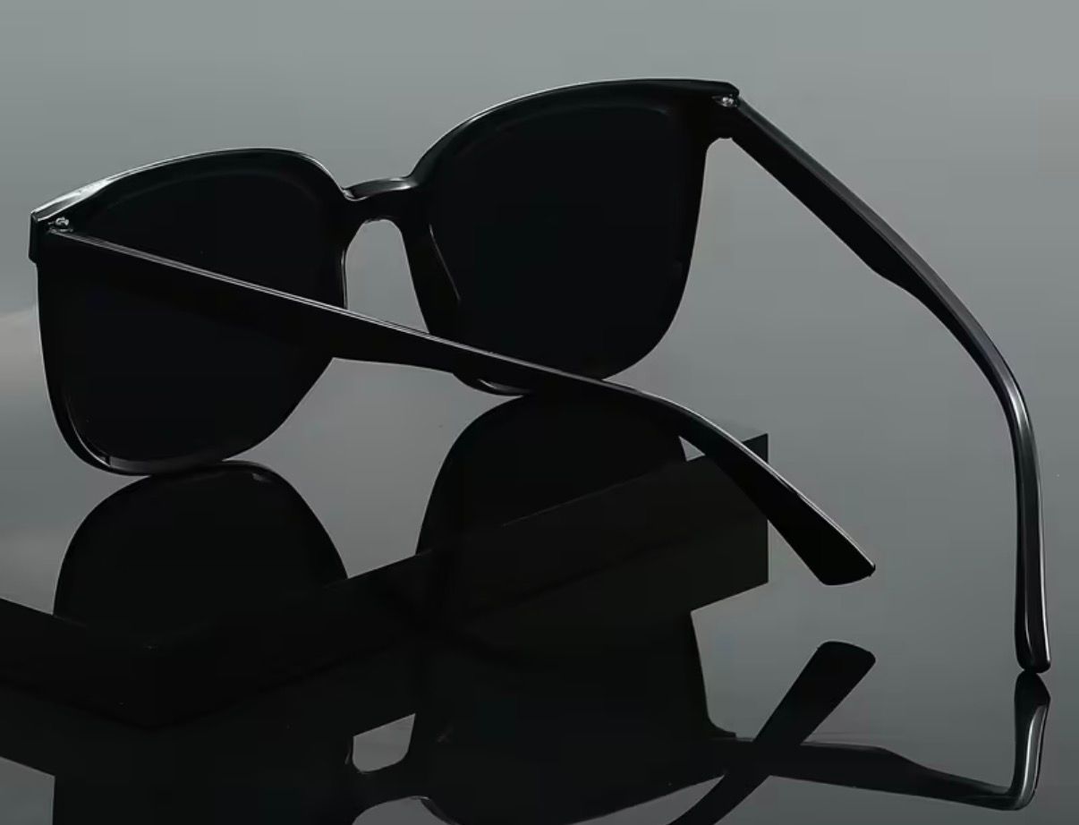 Cateye Big Wayfarer Black Sunglasses
