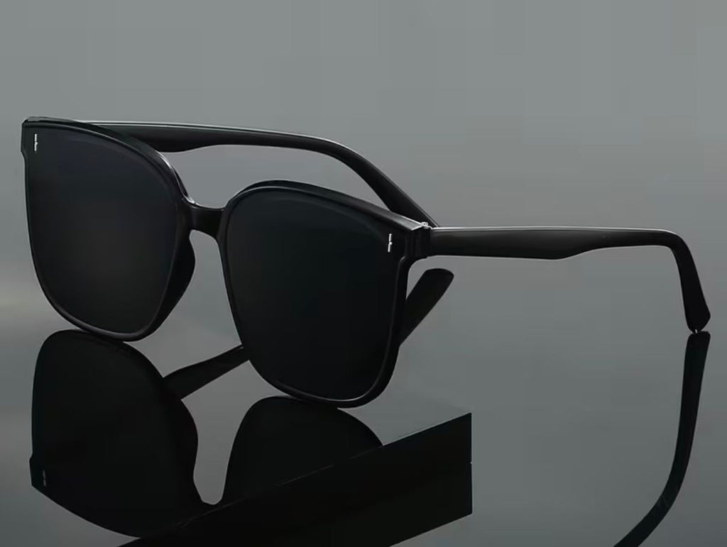 Cateye Big Wayfarer Black Sunglasses