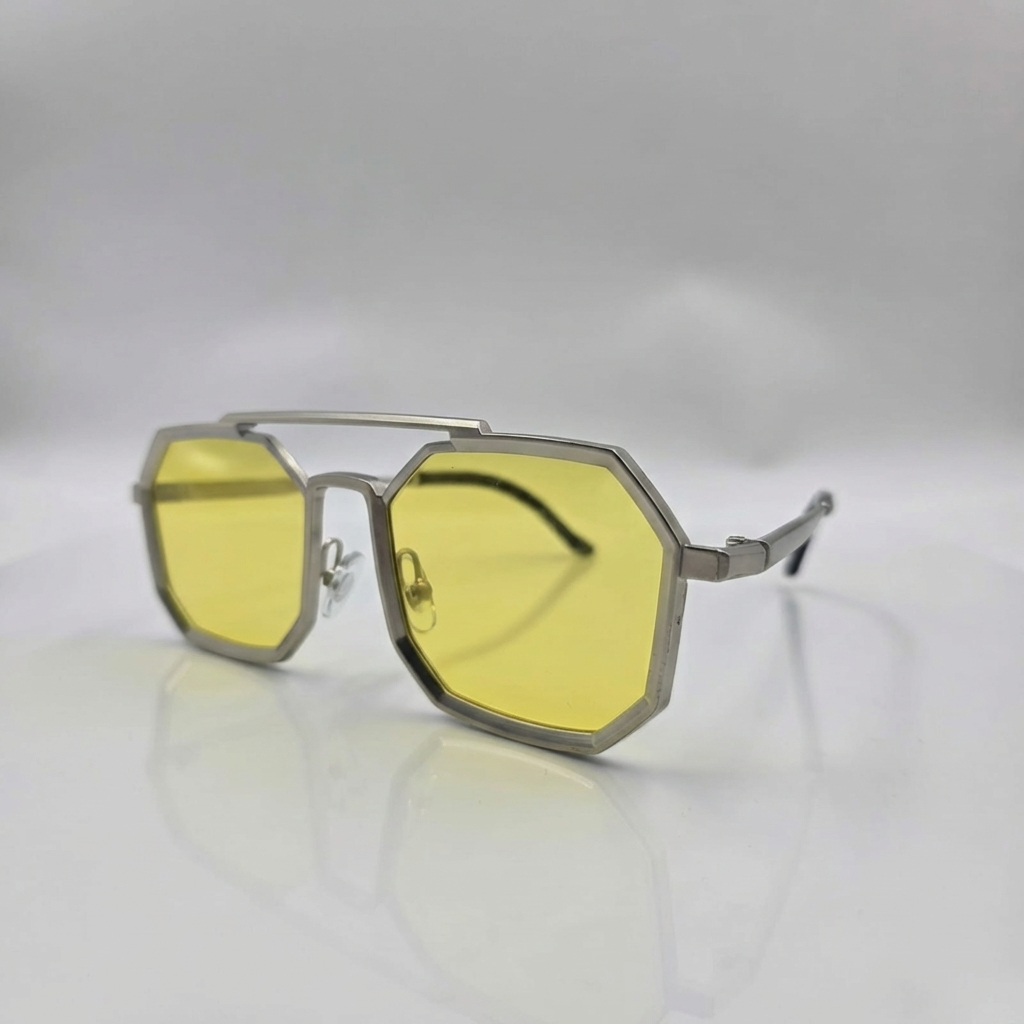 Silver Yellow